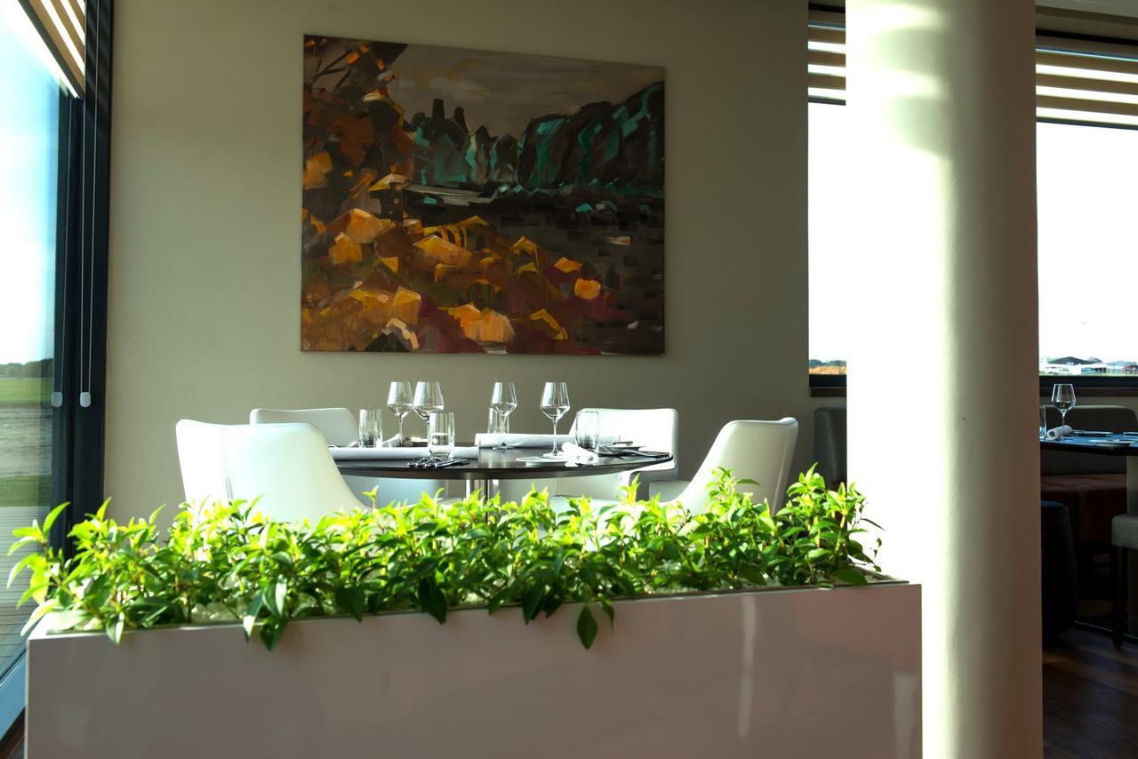 Mg Restaurace/Luxury Apartments Mladá Boleslav Exteriör bild